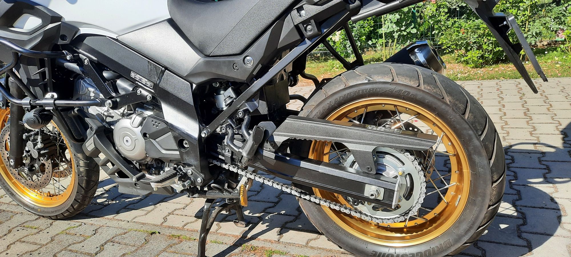 Suzuki Dl 650 XT V-strom 2021 rok mały przebieg, doposażony