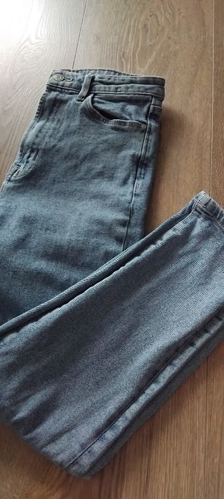 Jeansy stradivarius M mom slim