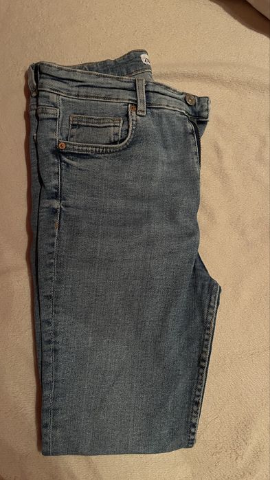 Calças Zara tamanho 40