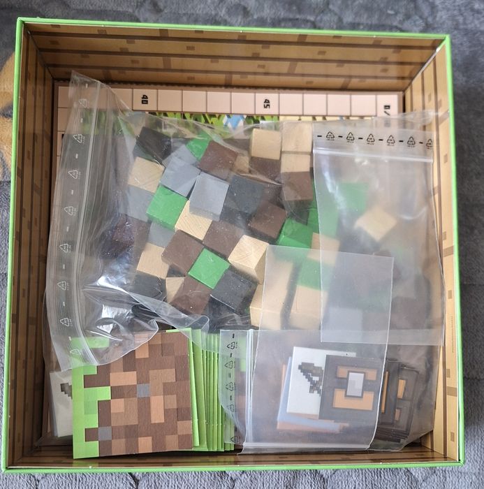 Gra planszowa Ravensburger Minecraft Builders&Biomes