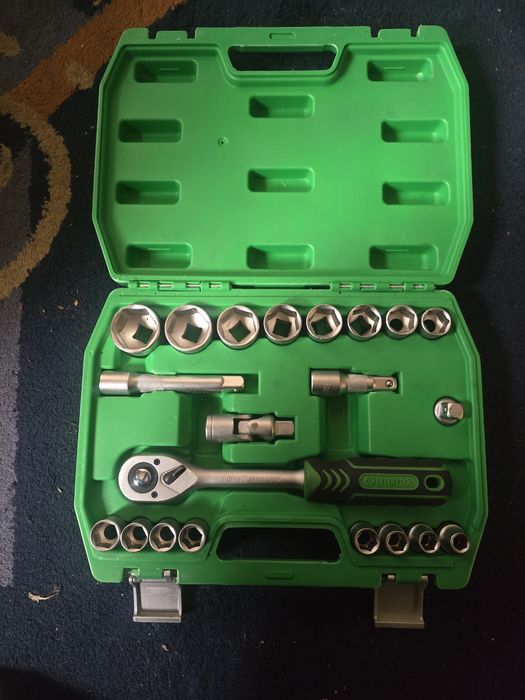 Набор инструментов Intertool ET-6021SP