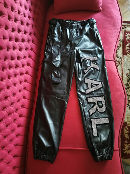 Nowe spodnie damskie z ekoskóry Karl w kolorze czarnym z cyrkoniami sr