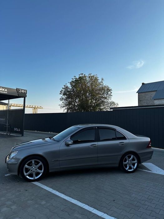 Продам Мерседес w203