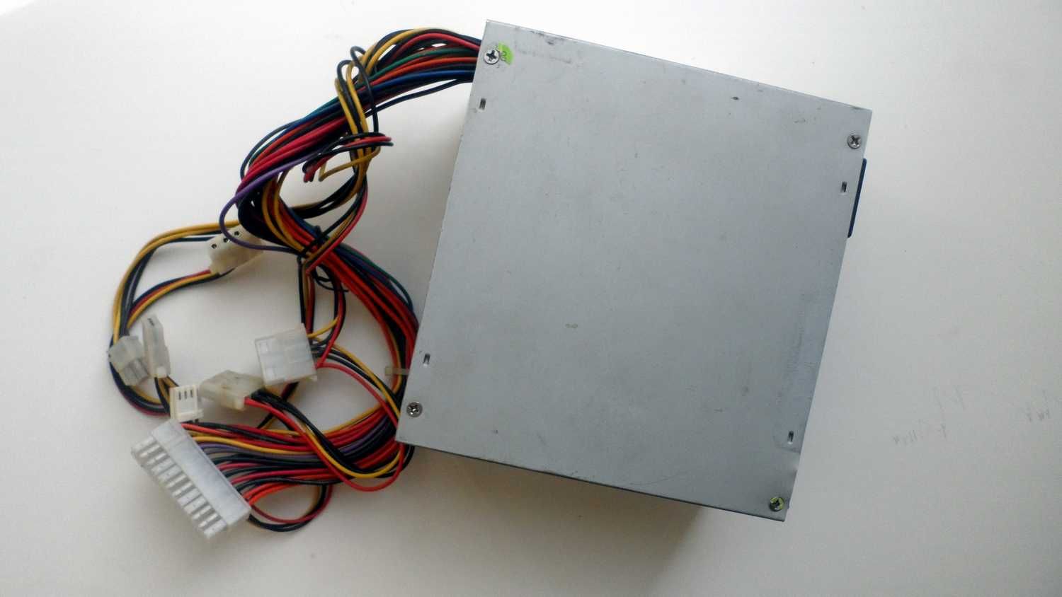 Блок живлення Delux ATX-350 P4 350 Вт