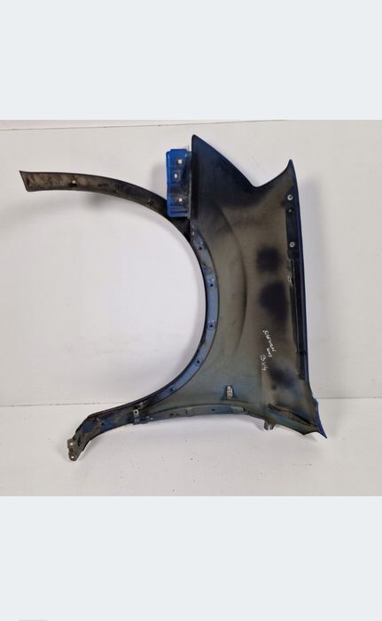 Błotnik prawy przód przedni nissan Qashqai j10 kod lak BV4 rok 07