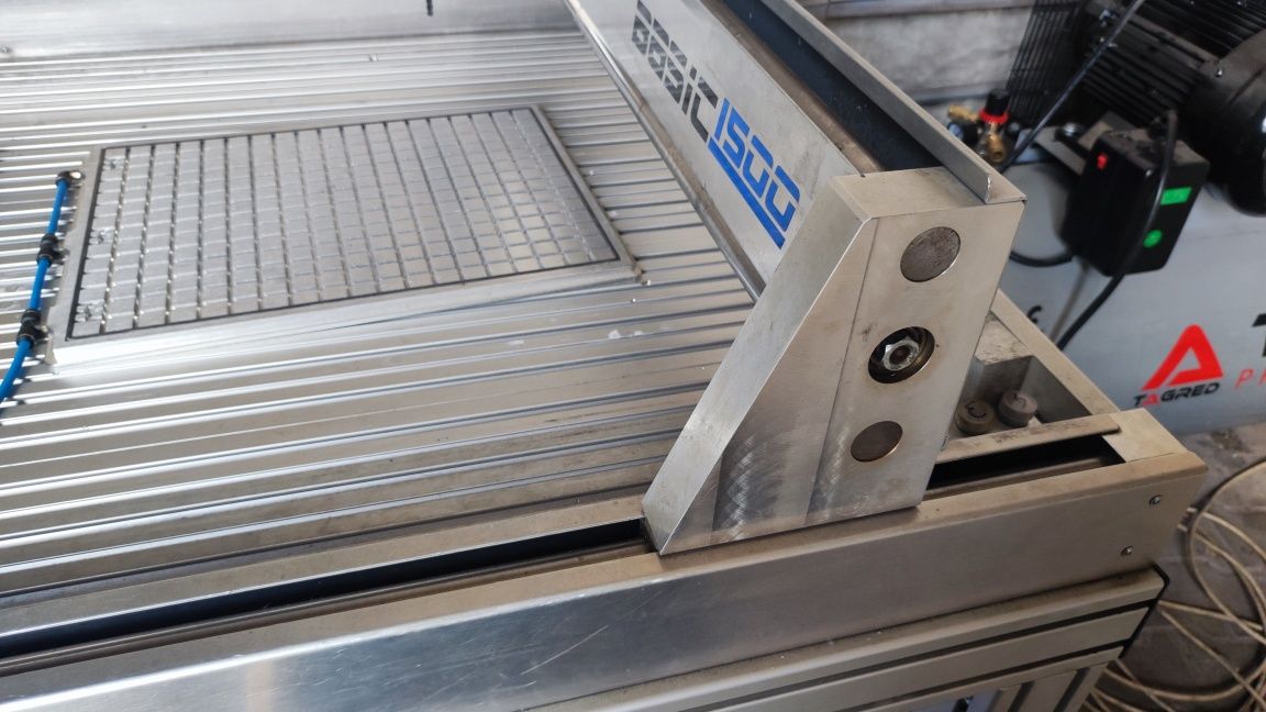 Ploter Frezarka CNC Basic1500 70x130 cm