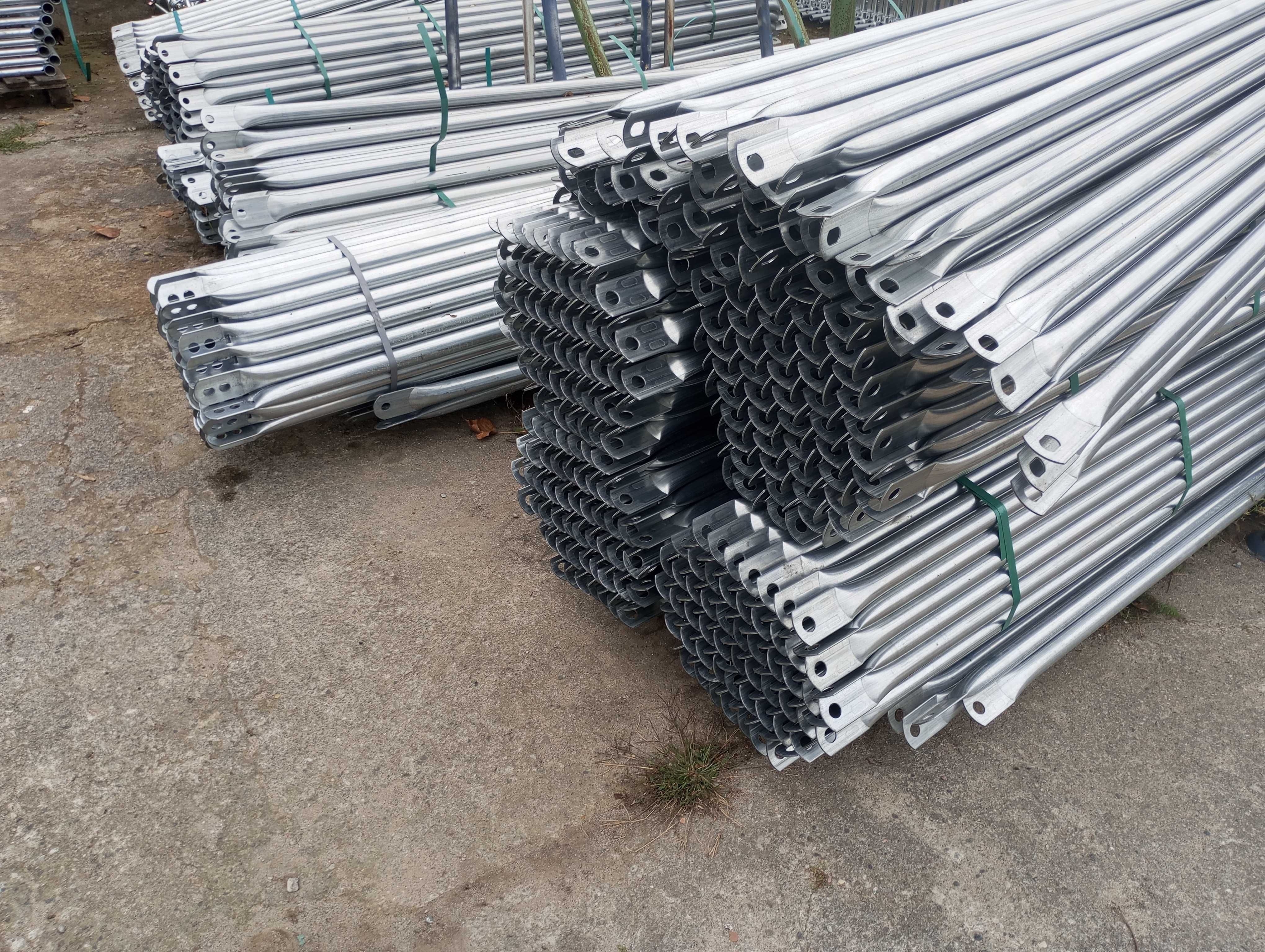 Plettack 300m 8,3m x 36 Rusztowanie Nowe