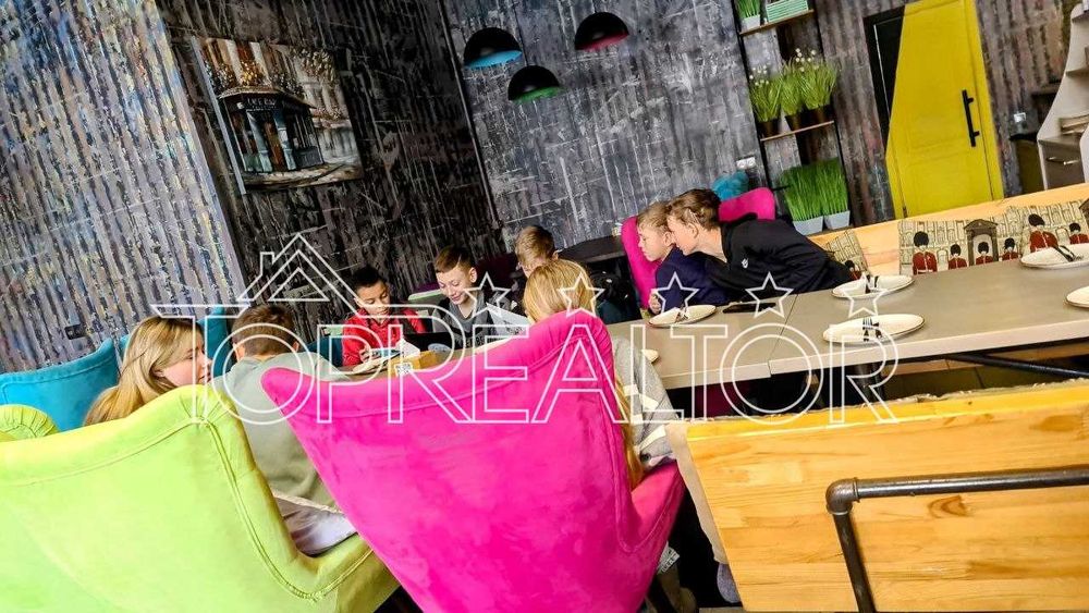 Готовий ресторан з обладнанням та меблями в оренду на Олексіївці.