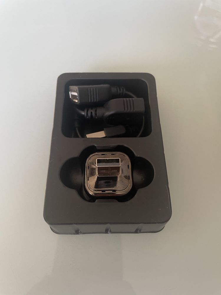 Bezprzewodowy adapter CarPlay Android Auto USB Bluetooth