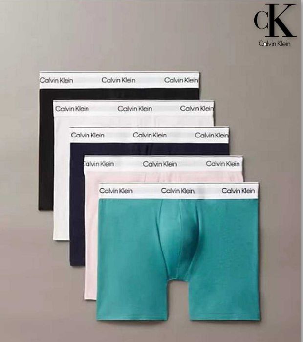 Набір боксерів Calvin Klein в коробці 5шт різного кольору