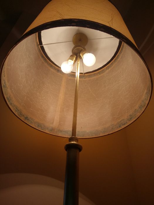 Lampa stojąca ładna