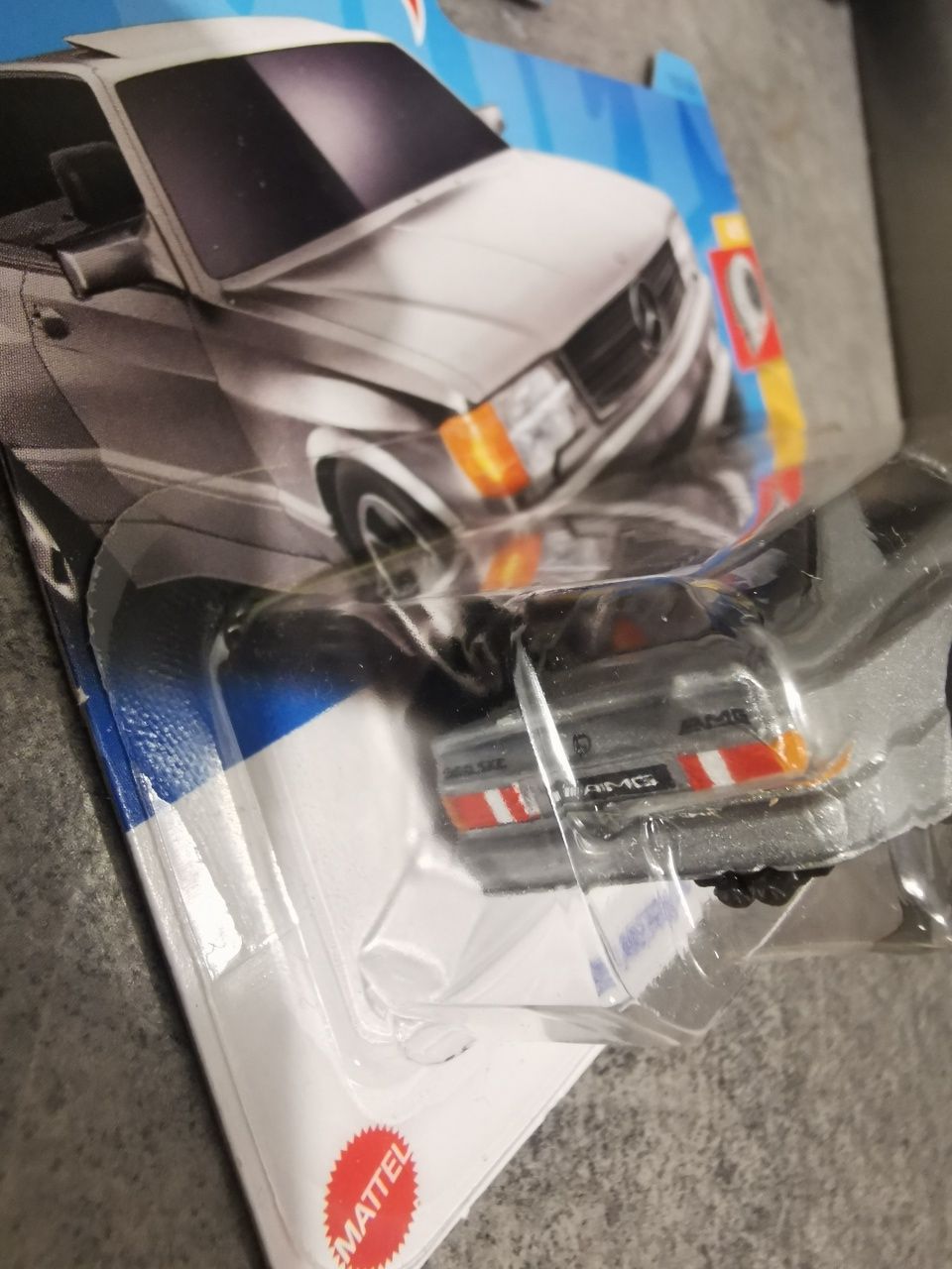 Hot Wheels 89 Mercedes-Benz 560 SEC AMG