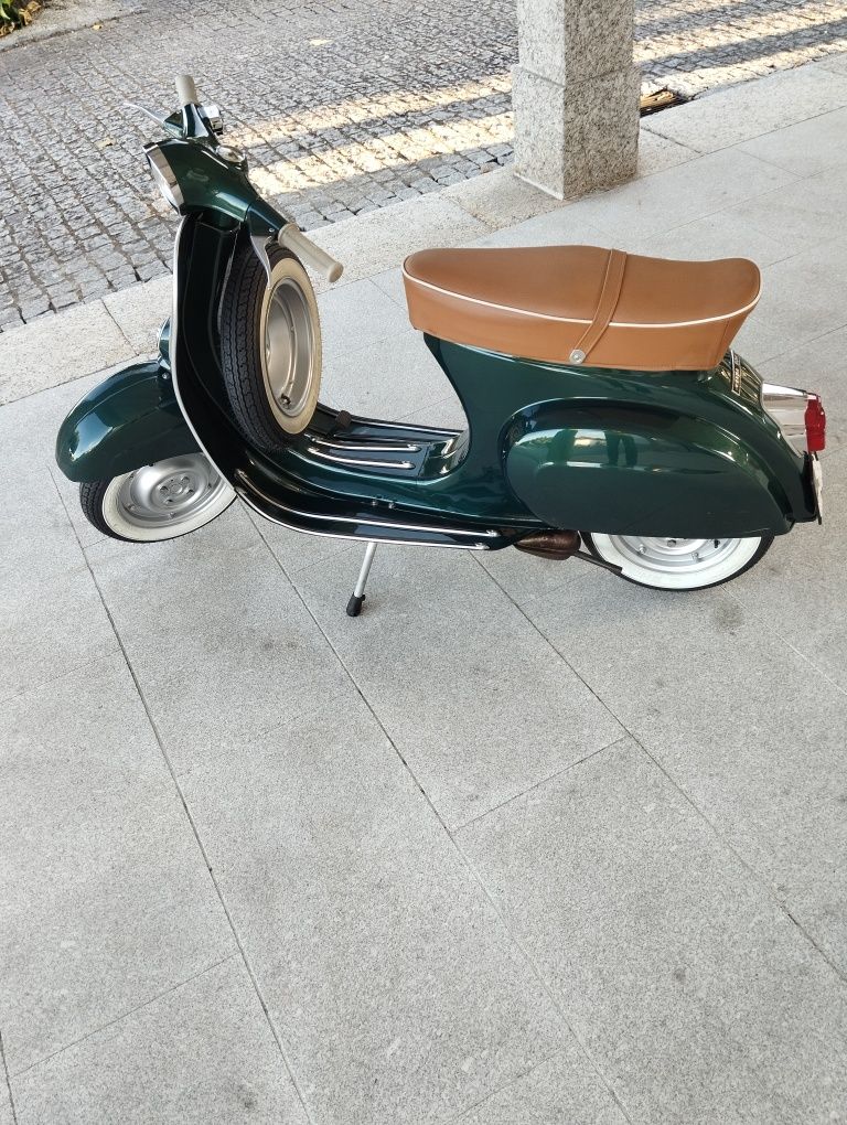 Vespa 50 s restaurada