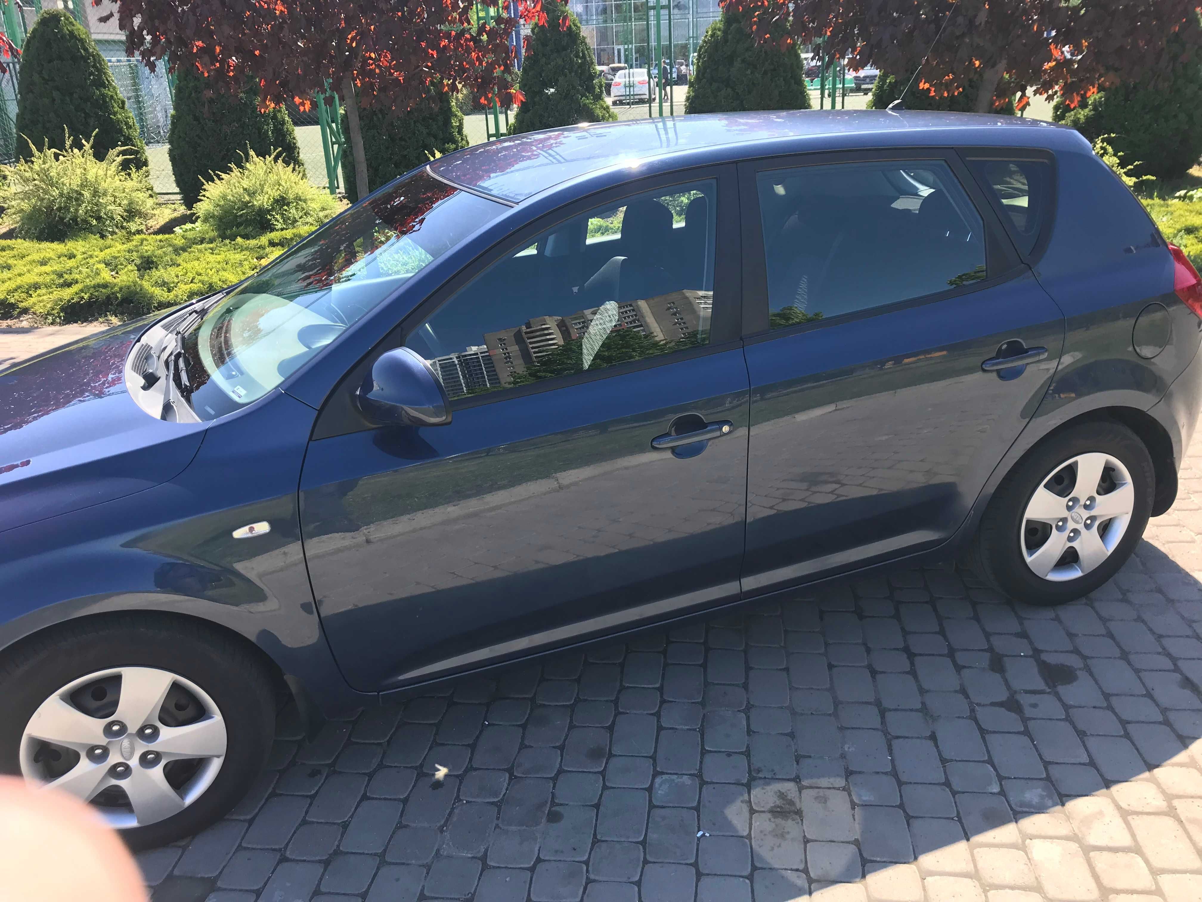 Kia Ceed  2.0  Disel   2009