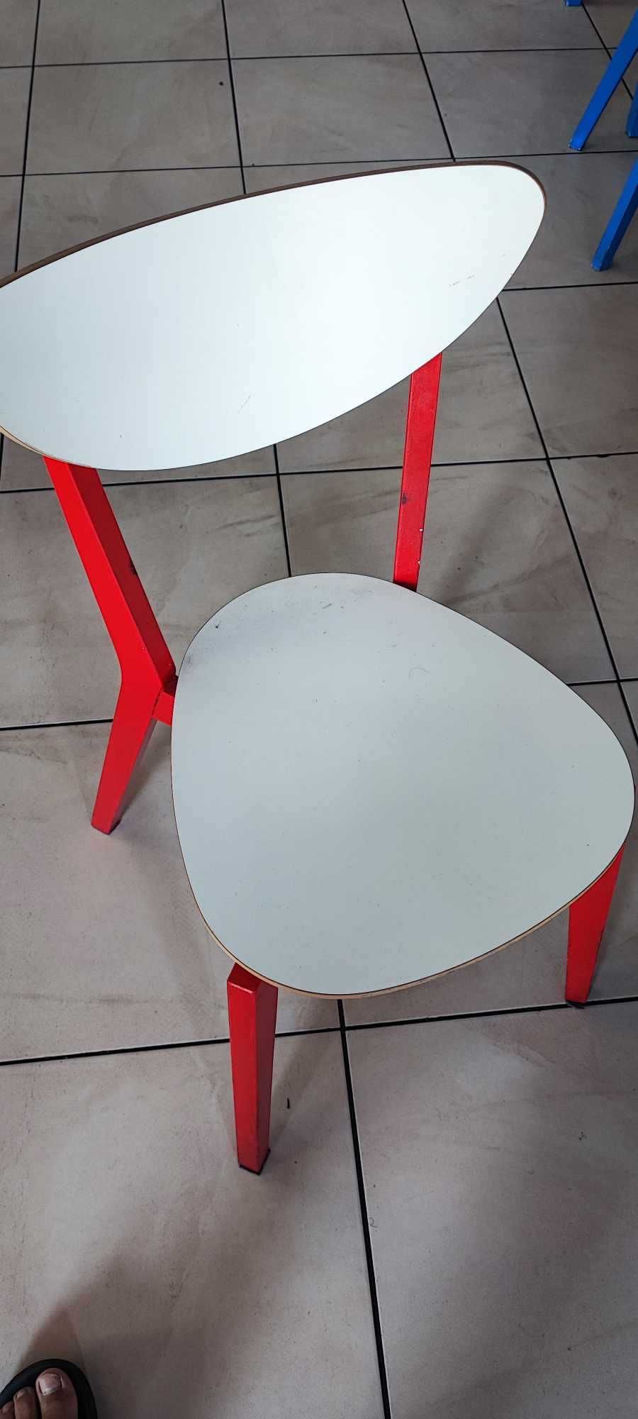 Krzesło Ikea używane kolor czerwony i niebieski