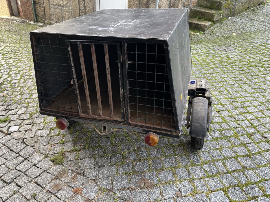 Reboque p/ transporte de cães