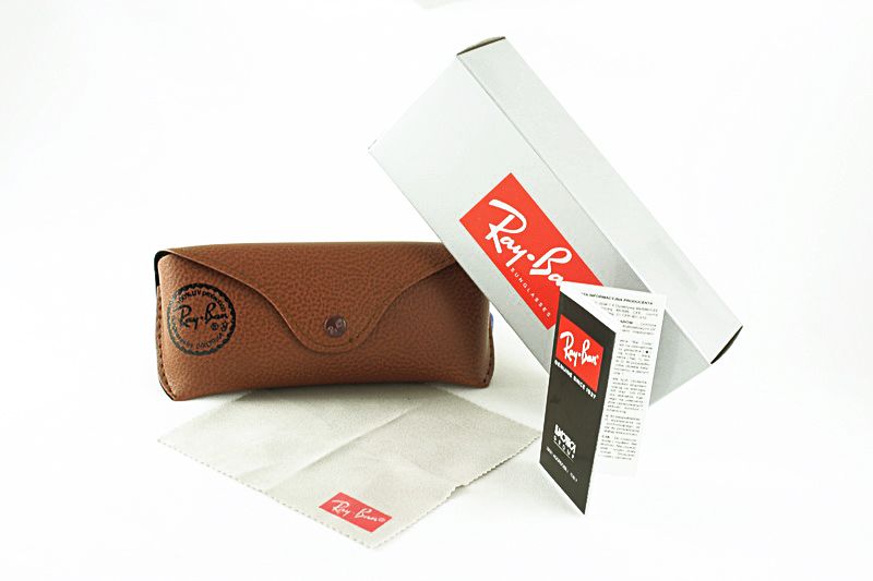 Солнцезащитные очки Ray Ban Wayfarer 2140-901B 100% защита Тренд 2024