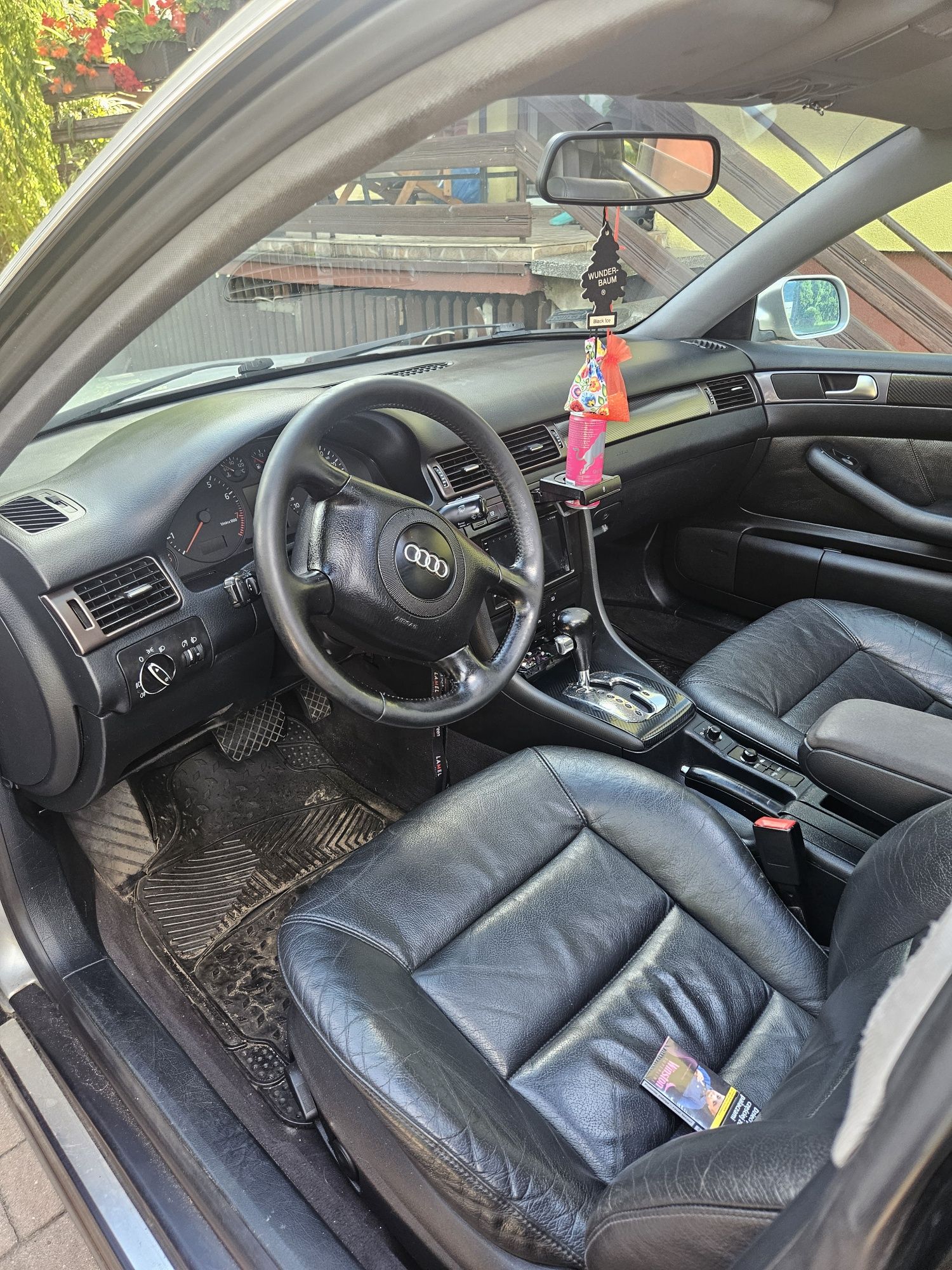 Audi a6 c5 2.4v6