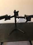 Stojak na 3 monitory 15"-27"