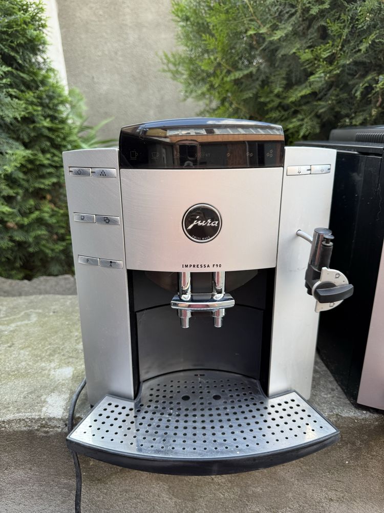 Кавомашина Jura Impressa F70 / F90