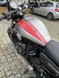 Moto Guzzi v9 Bobber