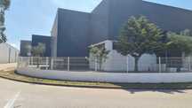 Armazém  junto ao Shopping e hospital Lusíadas Paços de Ferreira