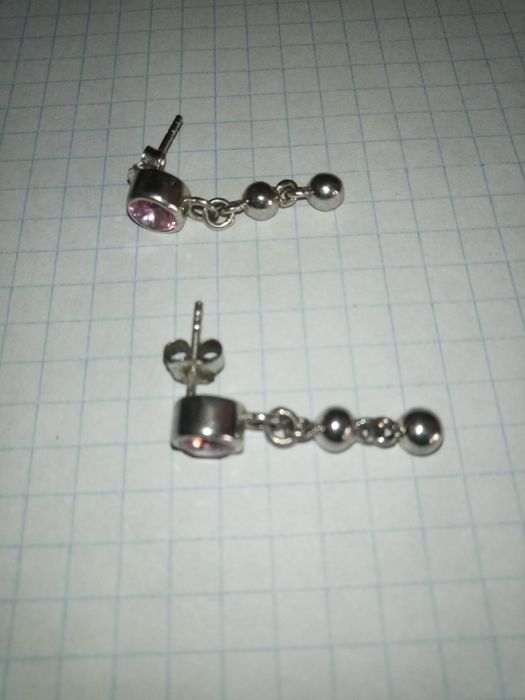 Серьги гвоздики