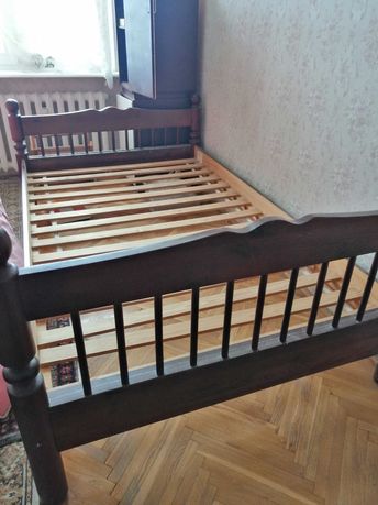 Łóżko drewniane - możliwy transport