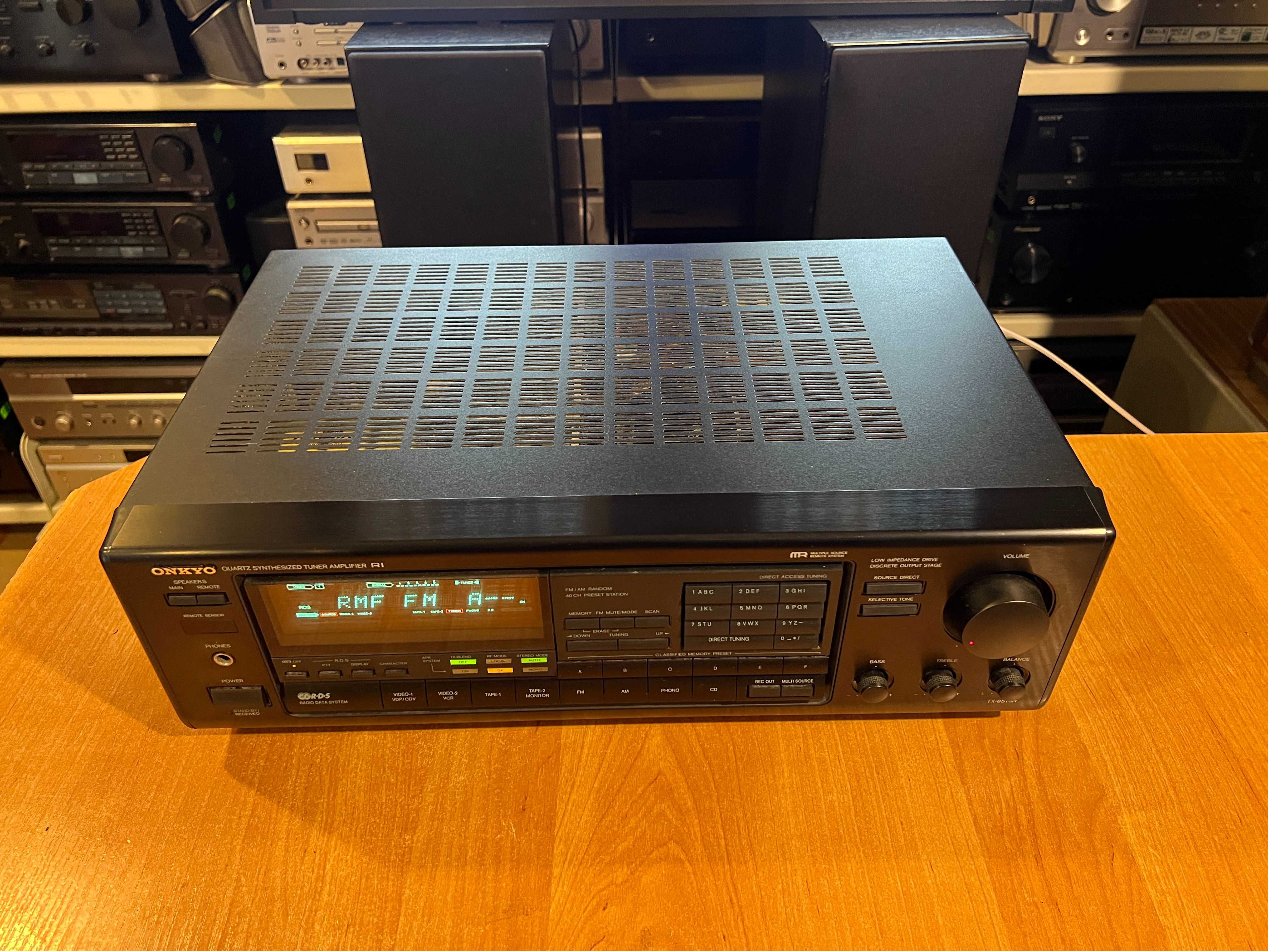 Amplituner Onkyo TX-8510R Audio Room