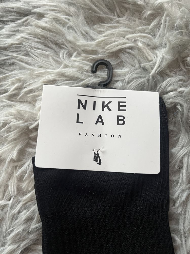 Czarne skarpetki nike drill drip jordan