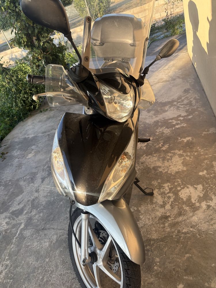 Moto Honda Vision