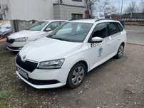 Wynajem samochodów taxi