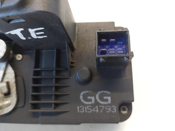 Fechadura / fecho porta trás esquerdo OPEL Meriva A