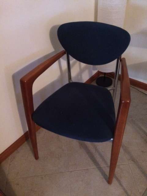 mesa com cadeiras