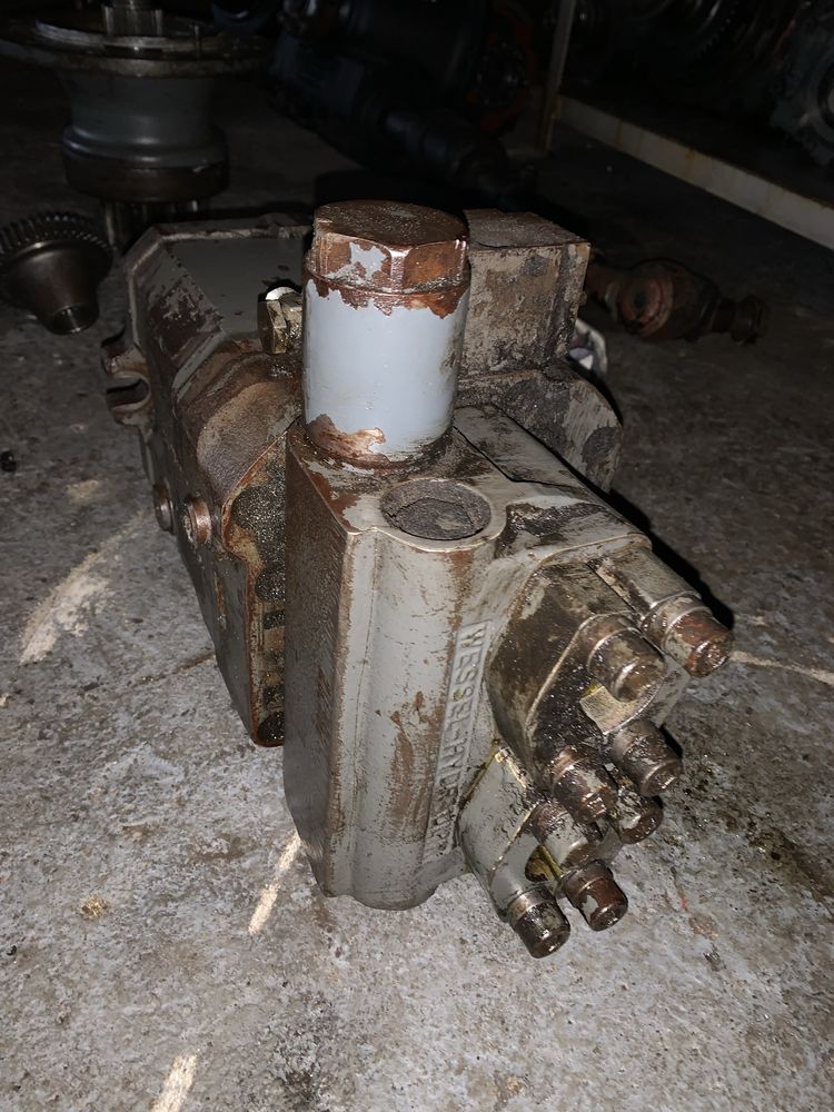 Silnik jazdy, hydromotor linde nowy typ koparka Atlas 1404, 1504