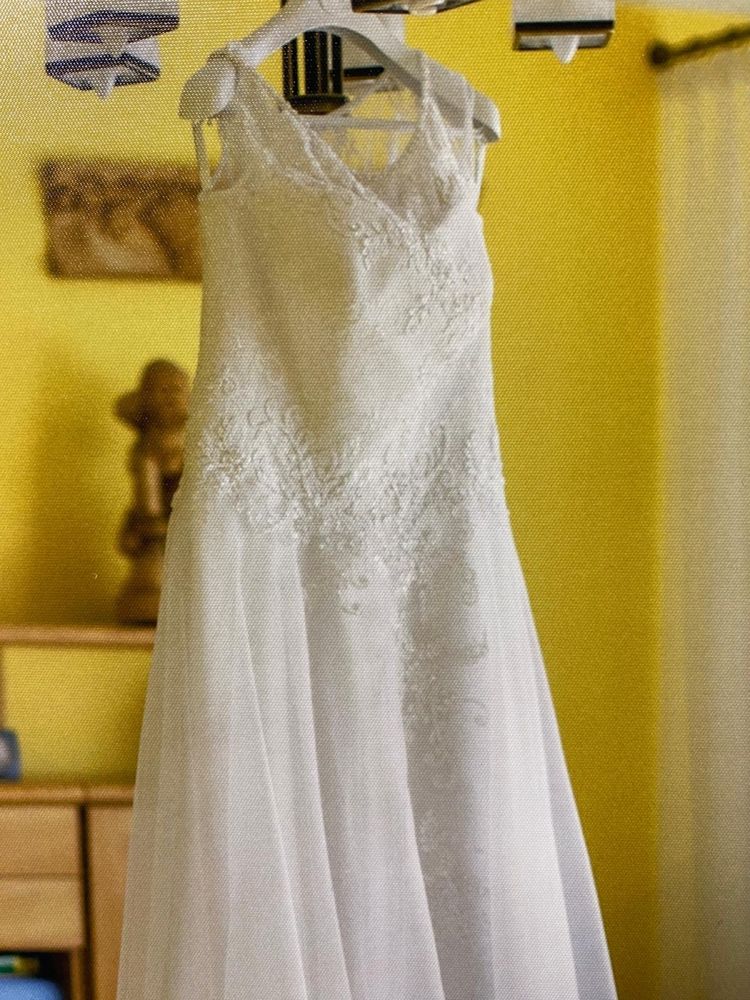 Suknia ślubna na kole litera A plus size 44 46