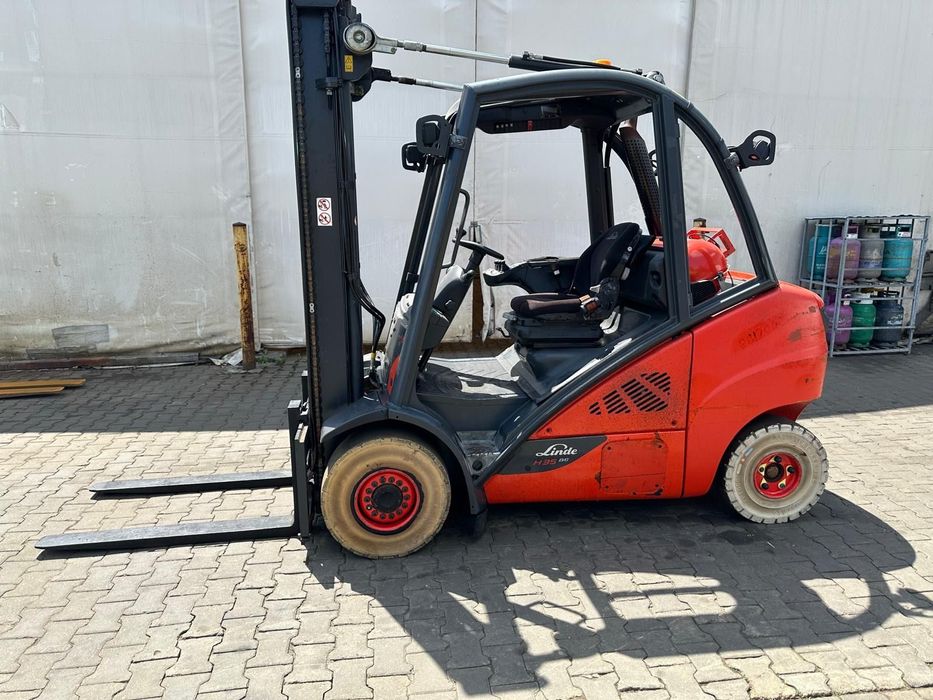 Linde H35 EVO  Wózek widłowy Linde H35 EVO – 2017 rok – stan bardzo dobry – 33 000 zł
