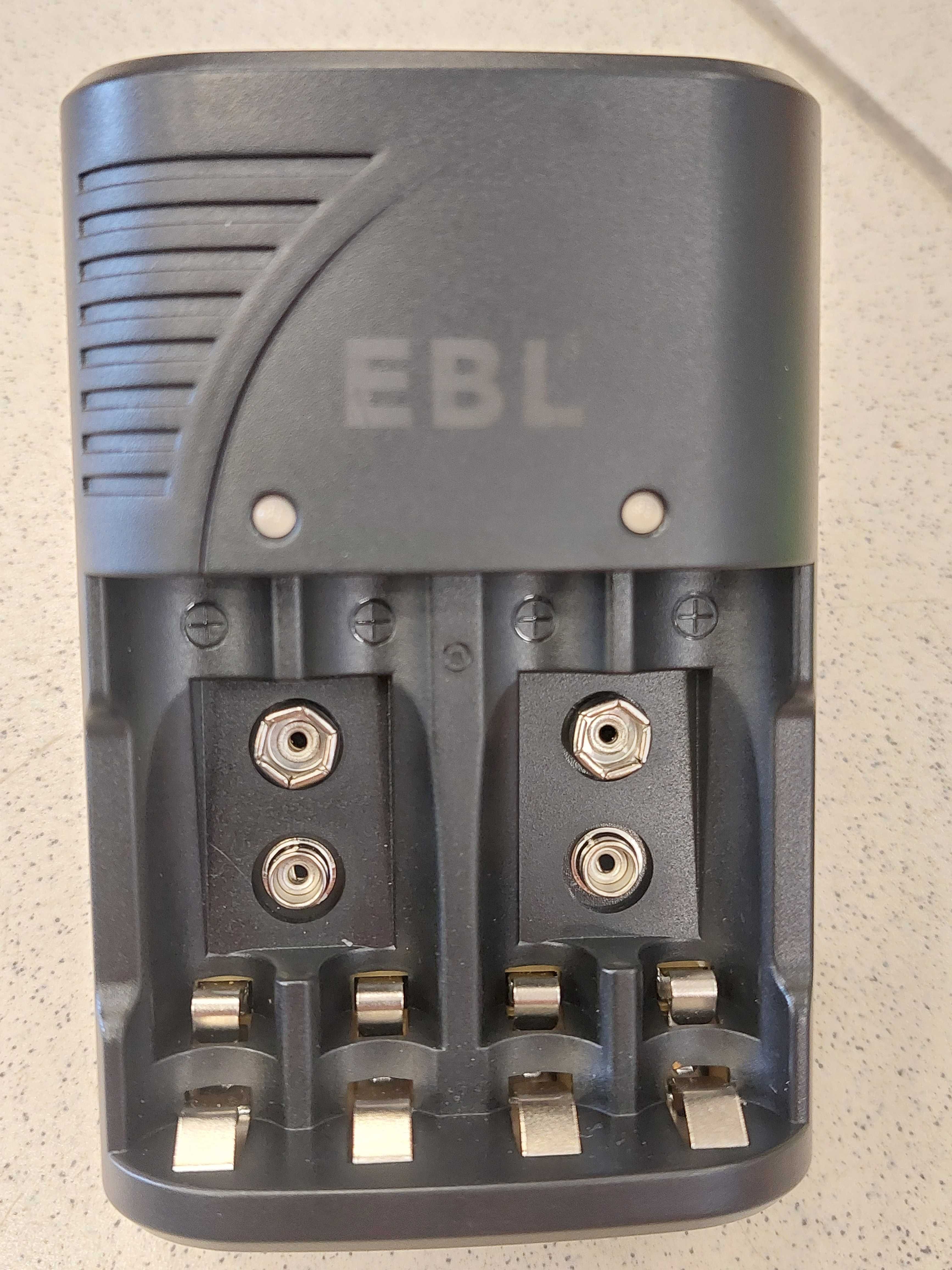 Ładowarka do akumulatorów 4x AA AAA 2x 9V EBL-C802