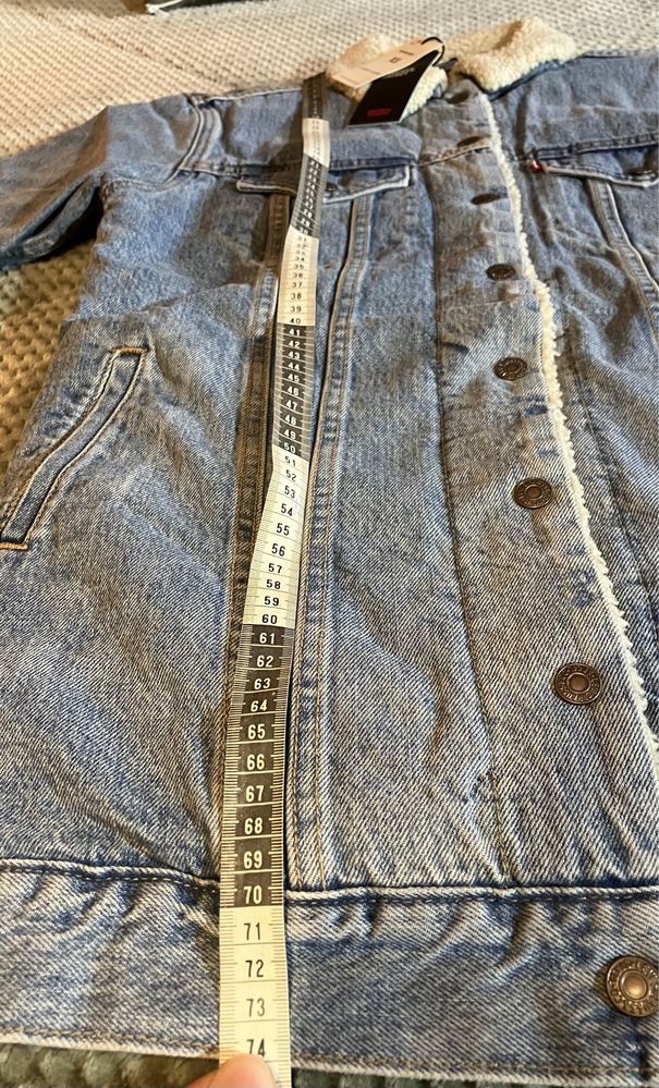 Casaco sherpa levi’s novo , XS