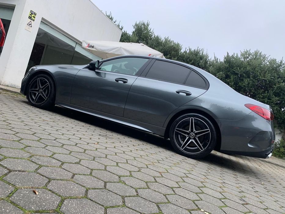 Mercedes-Benz C 300 4Matic 9G-TRONIC AMG Line