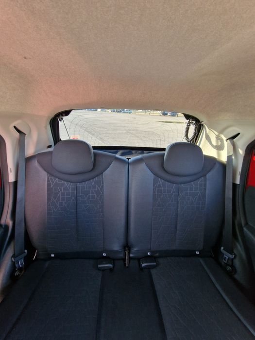 Toyota Aygo Red X-Clusiv Edition