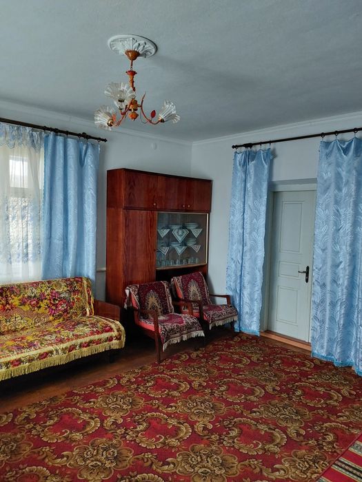 Продається будинок в с. Стриївка.