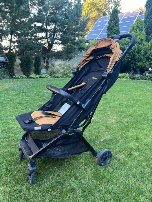 Recaro Lexa - wózek spacerowy, ultra lekki, kompaktowy do samolotu