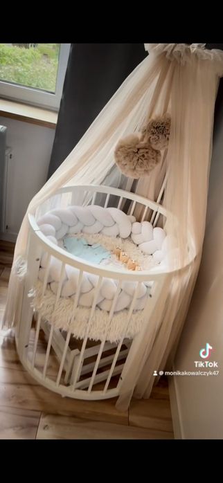 Łóżeczko okrągłe dla dziecka