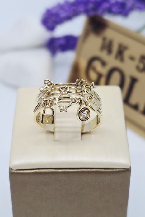 Złoty pierścionek z zawieszkami próba 585 14k