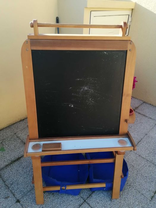 Quadro de giz 4 em 1
