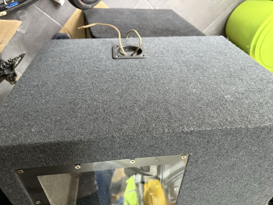 Subwoofer para automóvel