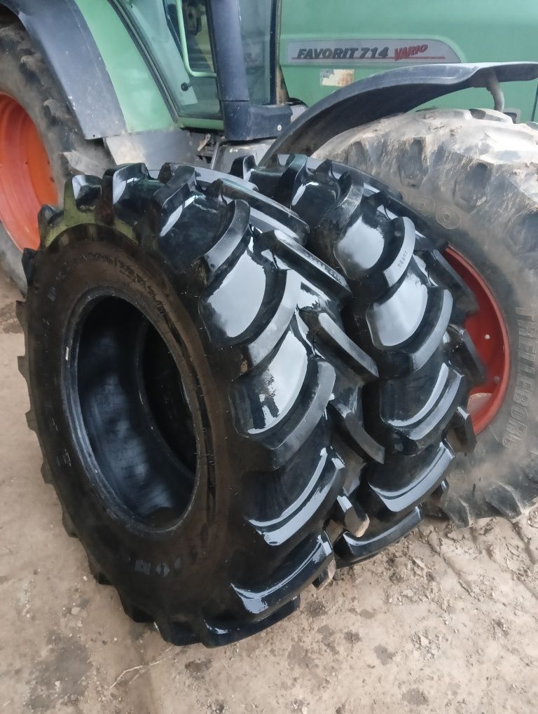 Opony  380/85 R24