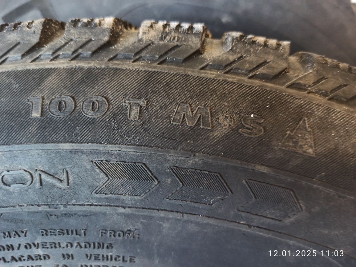 Продаю резину NOKIAN 215×70×R16 зимову
