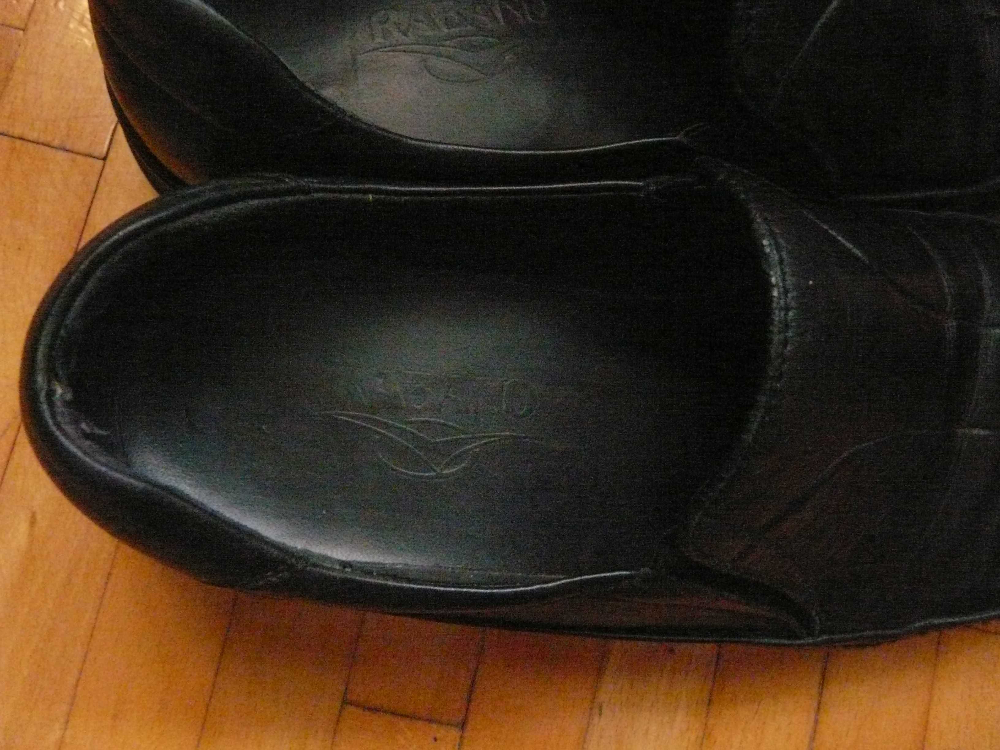 В Луганске продаю туфли мужские, б\у. Кожа.